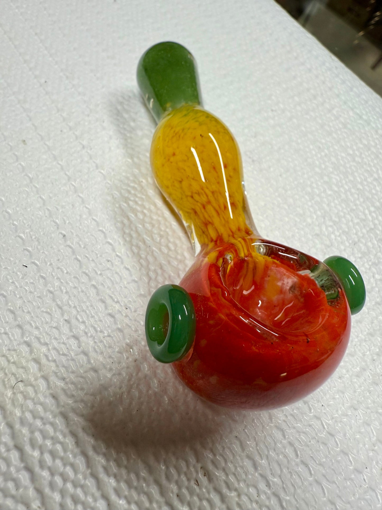 Ripkitty 3.5” Tobacco Dry Herb Hand Pipe Rasta Color Art Spoon